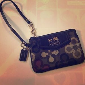 Small Coach wristlet